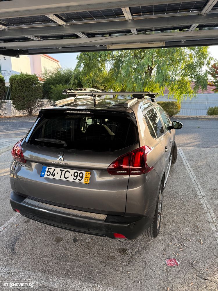 Peugeot 2008 1.6 BlueHDi Style - 4