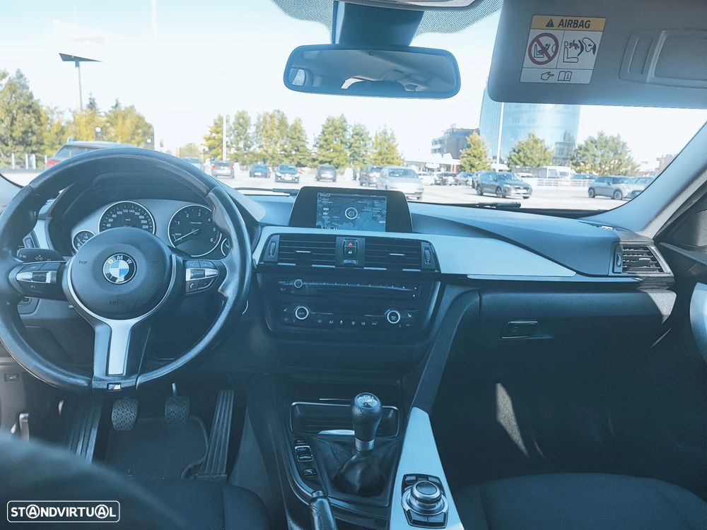 BMW 318 Gran Turismo d Luxury Line - 6