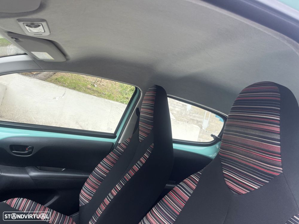 Citroën C1 1.0 VTi Feel S&S - 23