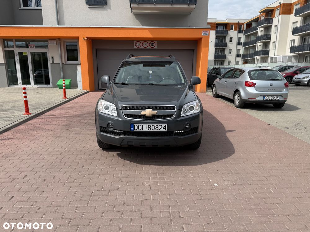 Chevrolet Captiva 2.0 2WD 7 Sitzer LS Family Edition - 4