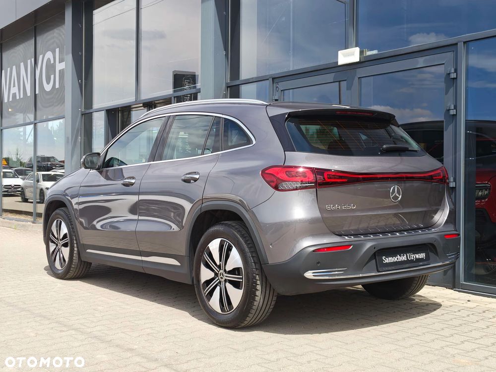 Mercedes-Benz EQA 250 66.5kWh Electric Art - 7