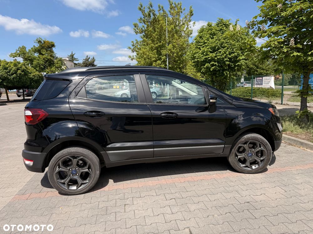 Ford EcoSport - 10