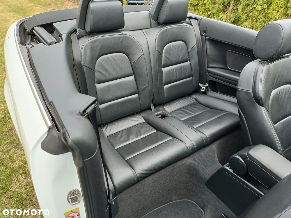 Audi A3 Cabrio 1.6 TDI DPF Attraction - 17