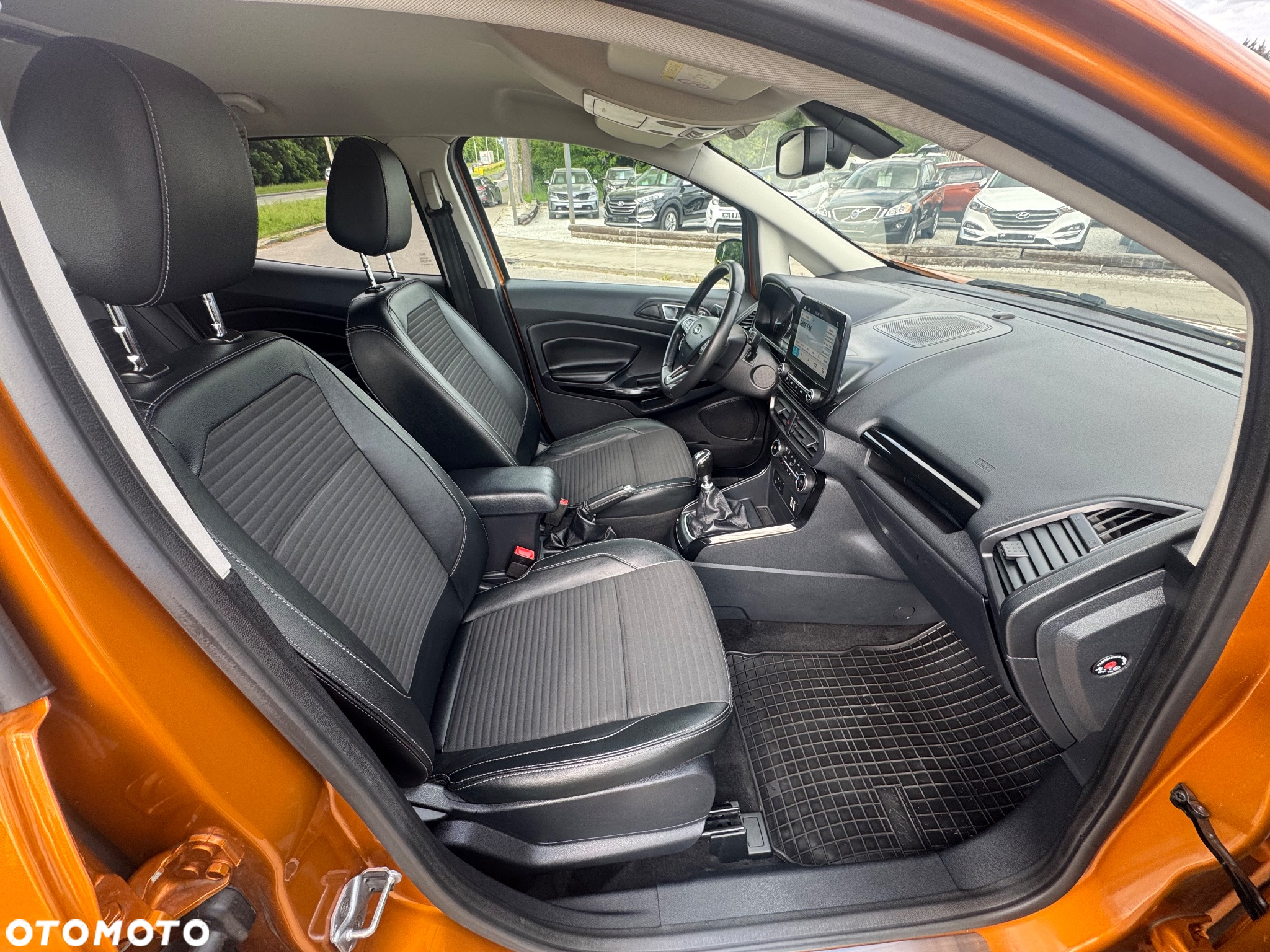 Ford EcoSport 1.0 EcoBoost TITANIUM - 32
