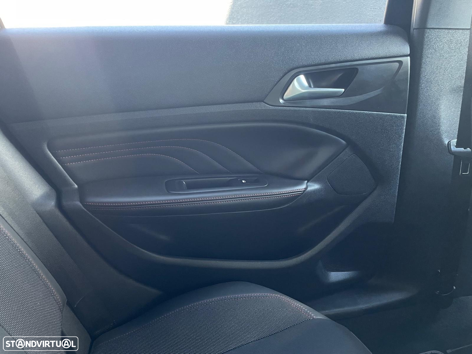 Peugeot 308 SW 1.6 BlueHDi GT Line - 18