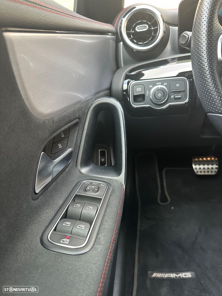 Mercedes-Benz CLA 180 d Shooting Brake AMG Line Aut. - 8