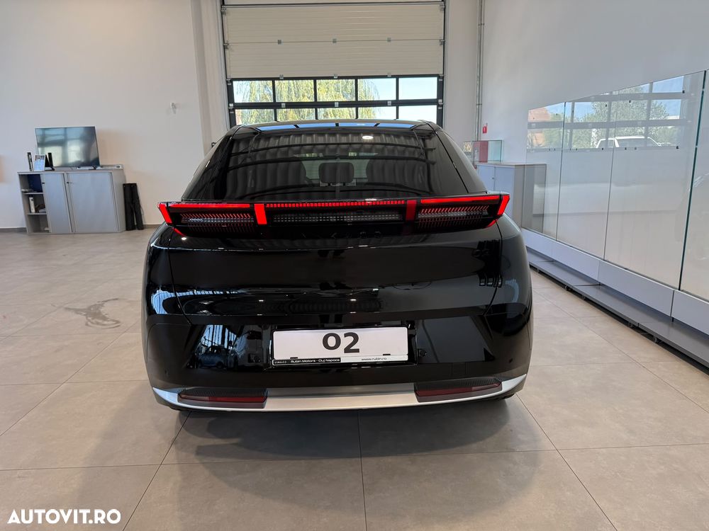 Lynk&Co 02 - 4