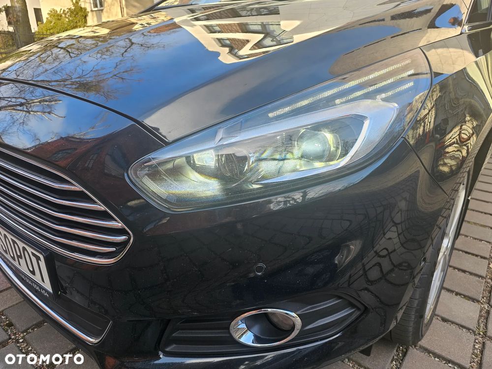 Ford S-Max 2.0 TDCi Titanium PowerShift - 8
