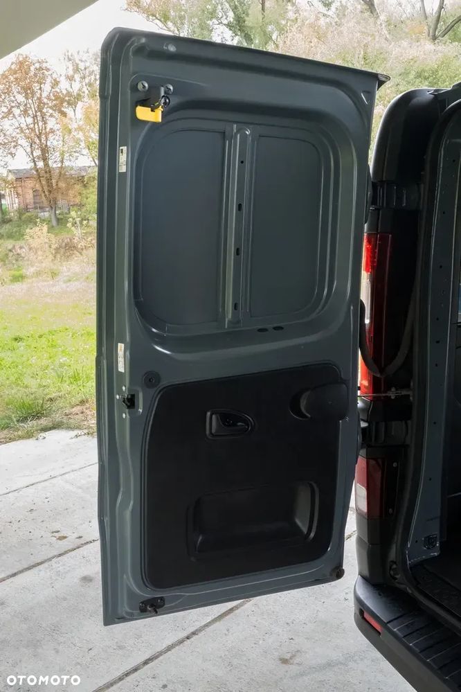 Renault Trafic L2H1 - 11