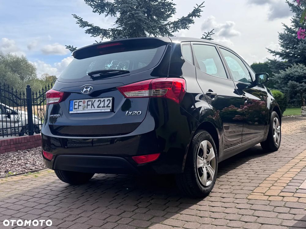 Hyundai ix20 1.4 blue Comfort - 4