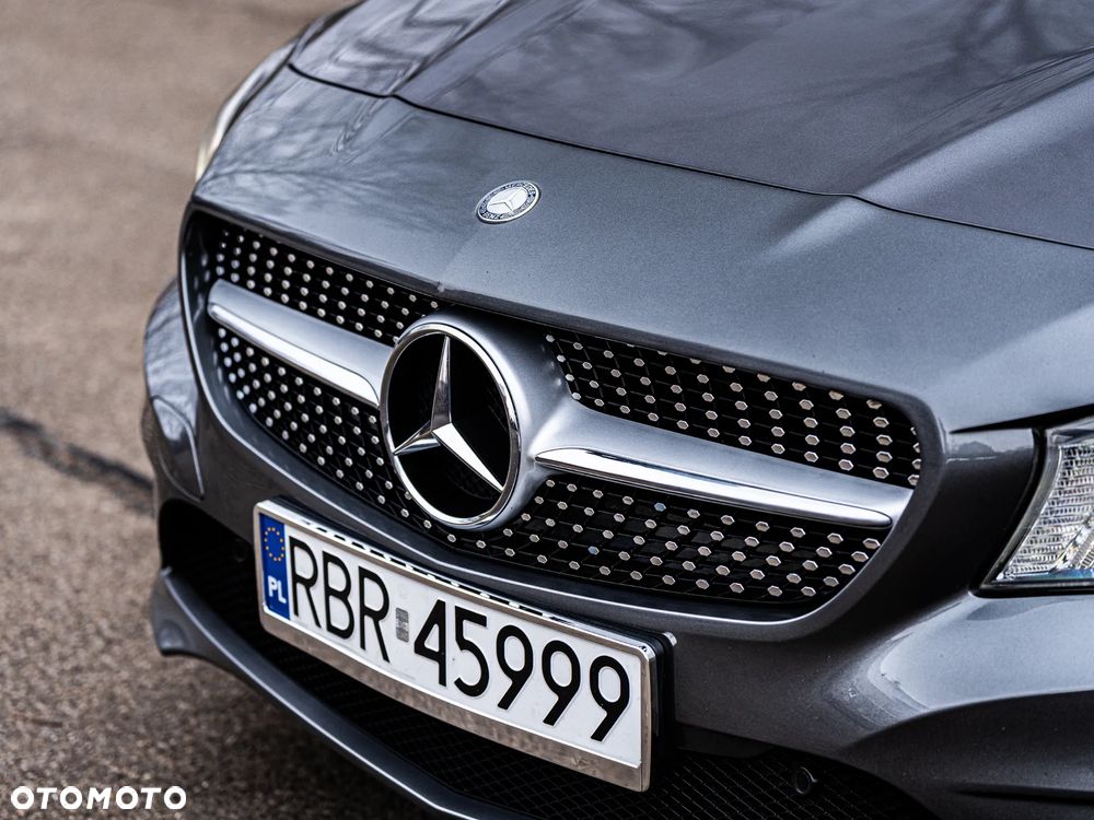 Mercedes-Benz CLA 200 d Urban - 22