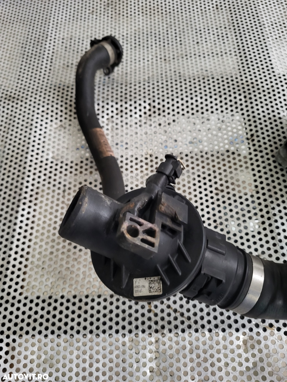 Corp Termostat Bmw F10 F11 F06 F12 F13 3.0 3.5 4.0 Benzina Motor N55B30 An 2012-2013-2014-2015-2016 - 3