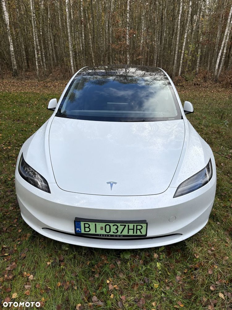 Tesla Model 3 AWD - 2