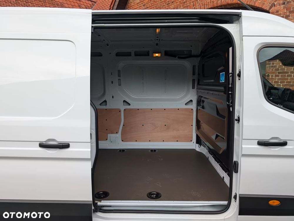 Renault Master L3H2 3,5t BLUE dCi - 9