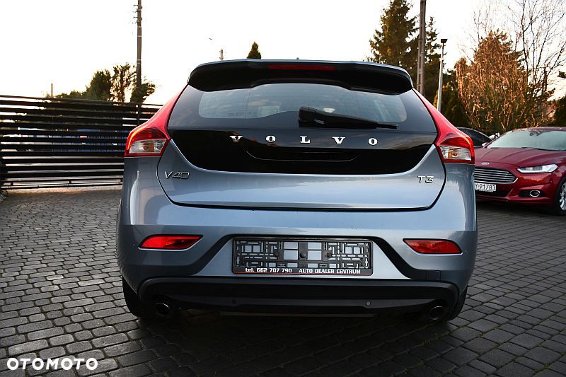 Volvo V40 T3 Drive-E Momentum - 30