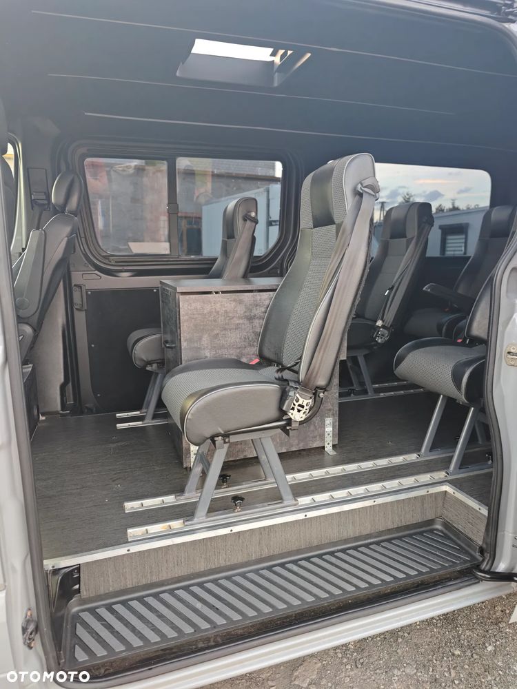 Mercedes-Benz Sprinter - 18