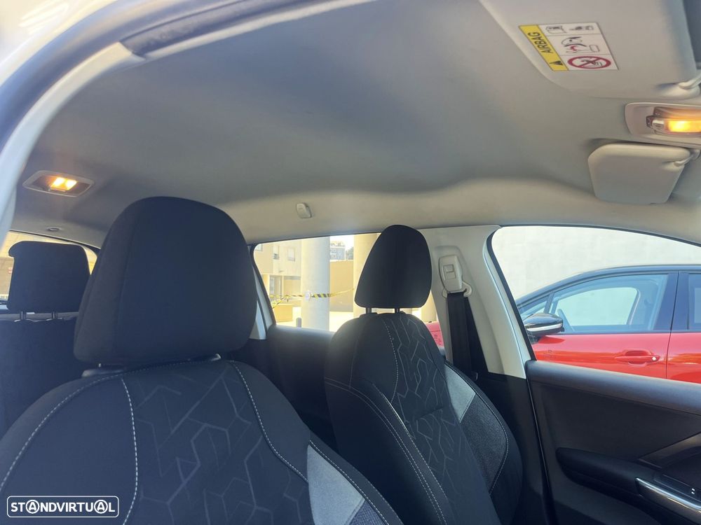 Peugeot 2008 1.2 PureTech Style - 24