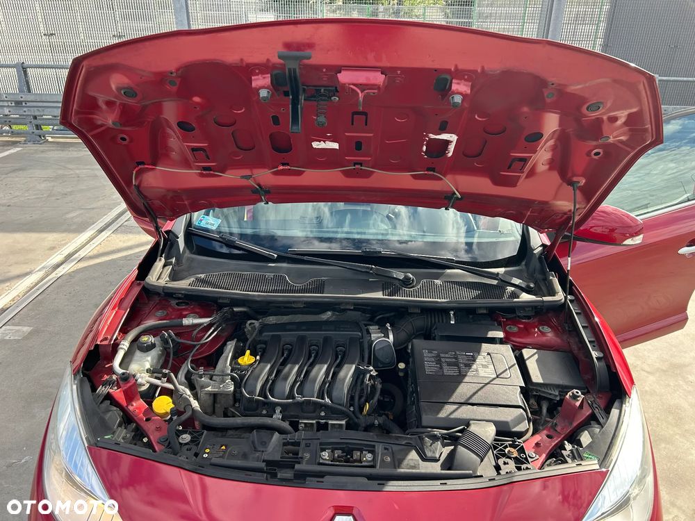 Renault Fluence 1.6 16V 110 Dynamique - 11