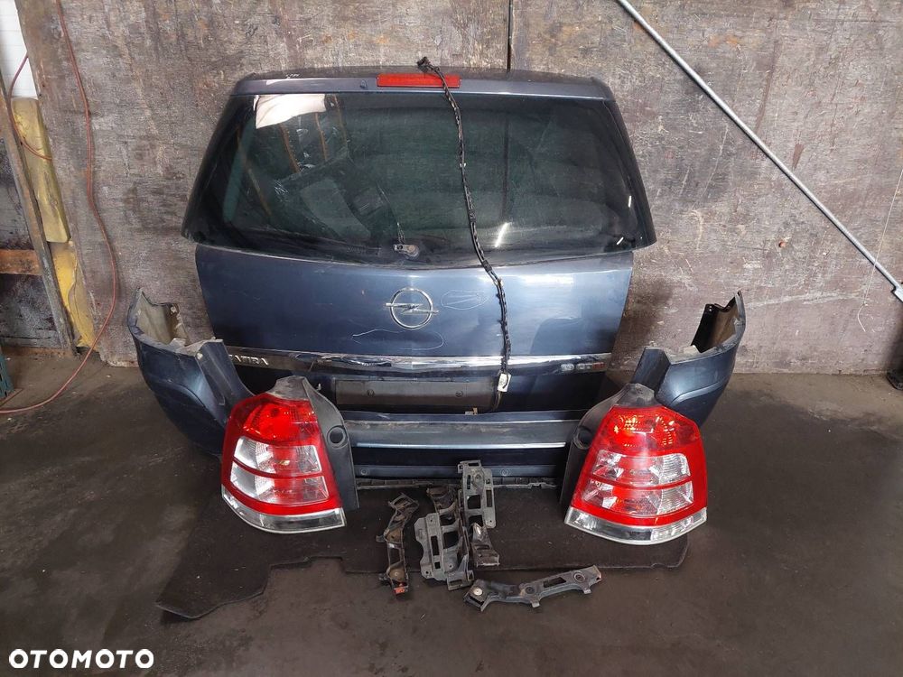 KOMPLETNY TYŁ KLAPA BAGAŻNIKA ZDERZAK TYŁ LAMPY OPEL ZAFIRA B LIFT Z168 - 1