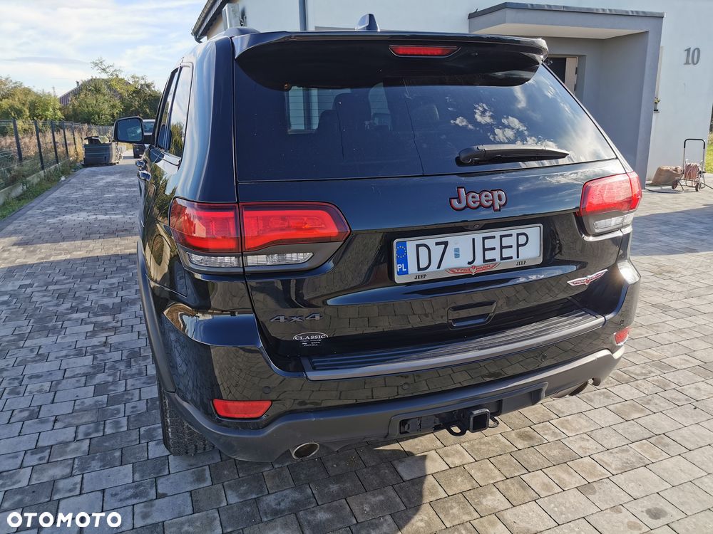 Jeep Grand Cherokee - 9