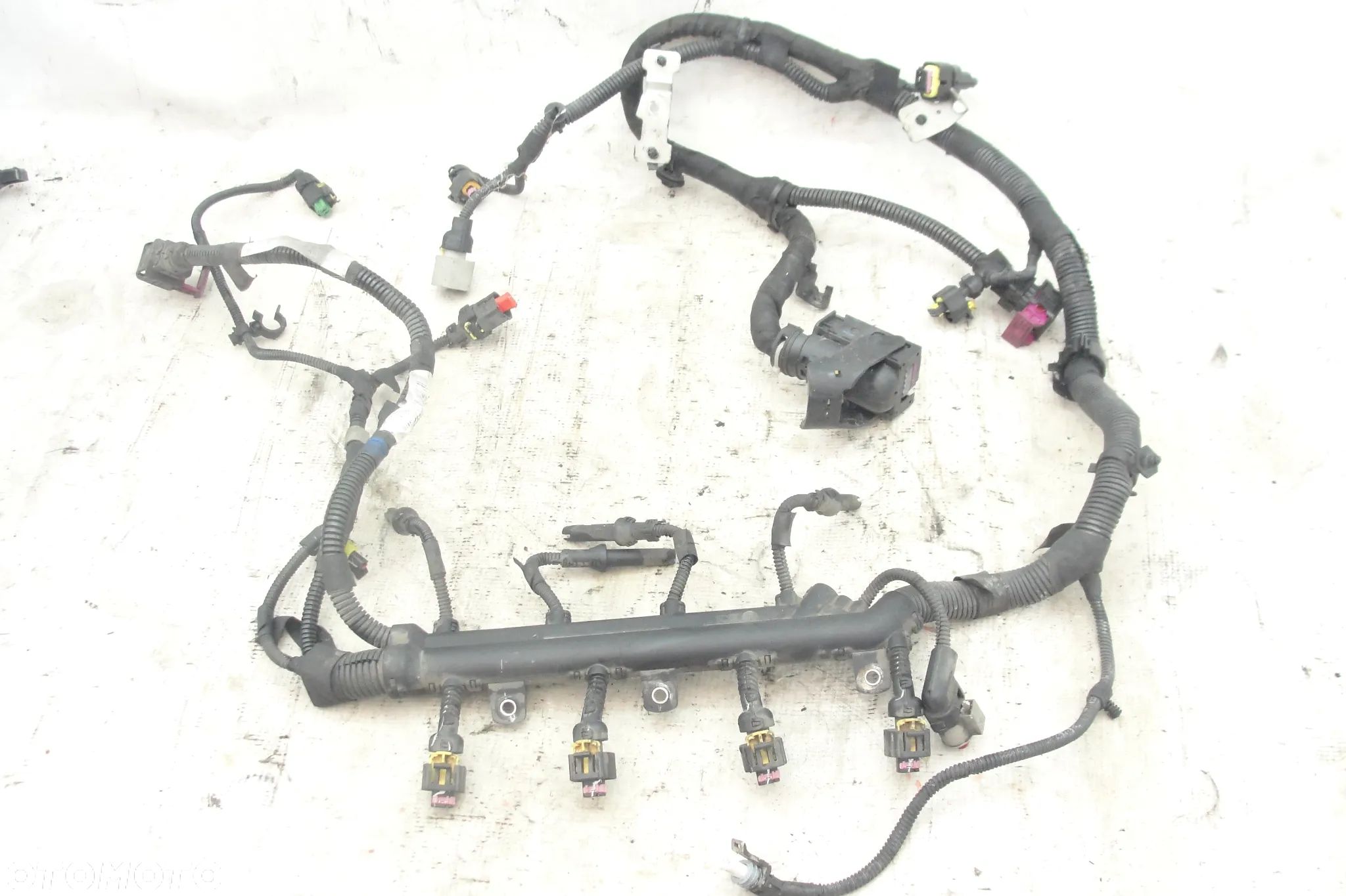 WIĄZKA INSTALACJA SILNIKA SUZUKI SWIFT IV MK6 1.3 DDIS  08r - 1