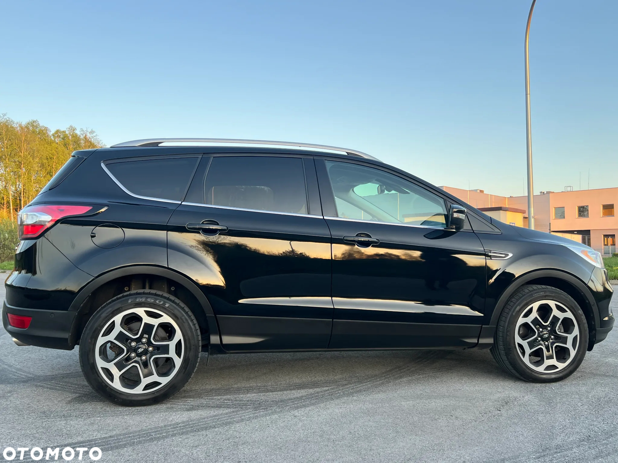 Ford Kuga - 9