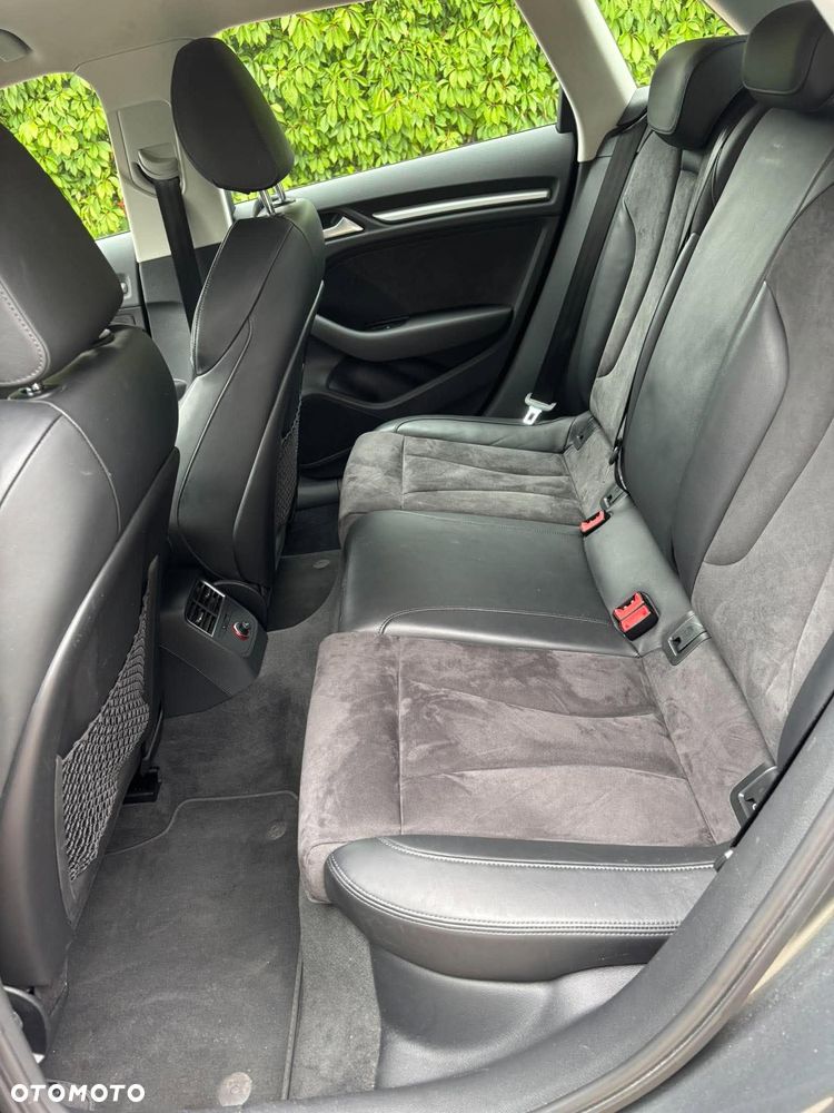 Audi A3 Sportback 2.0 TDI Ambition - 12