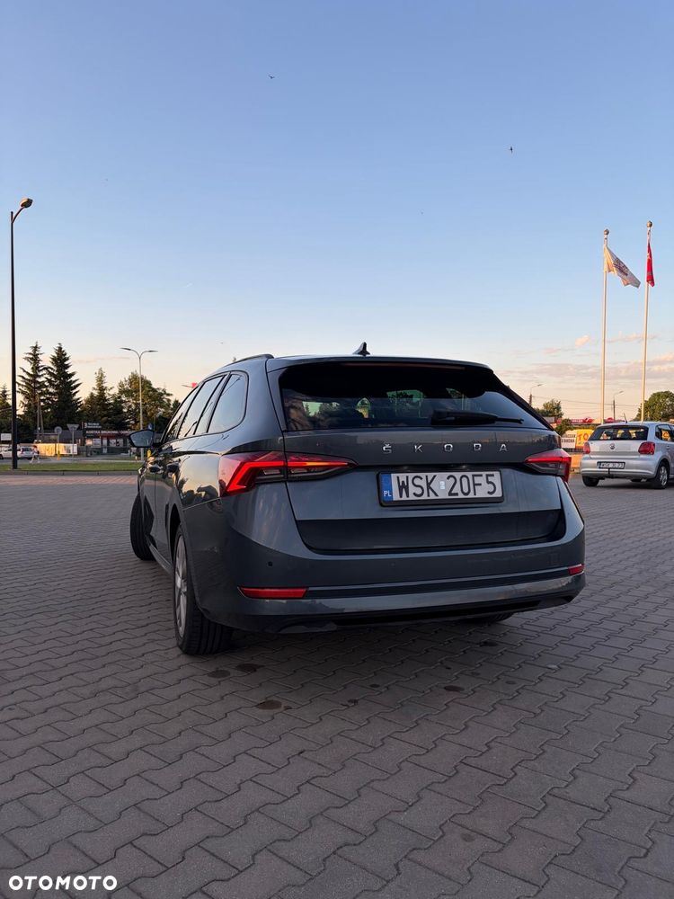 Skoda Octavia 2.0 TDI Ambition DSG - 8