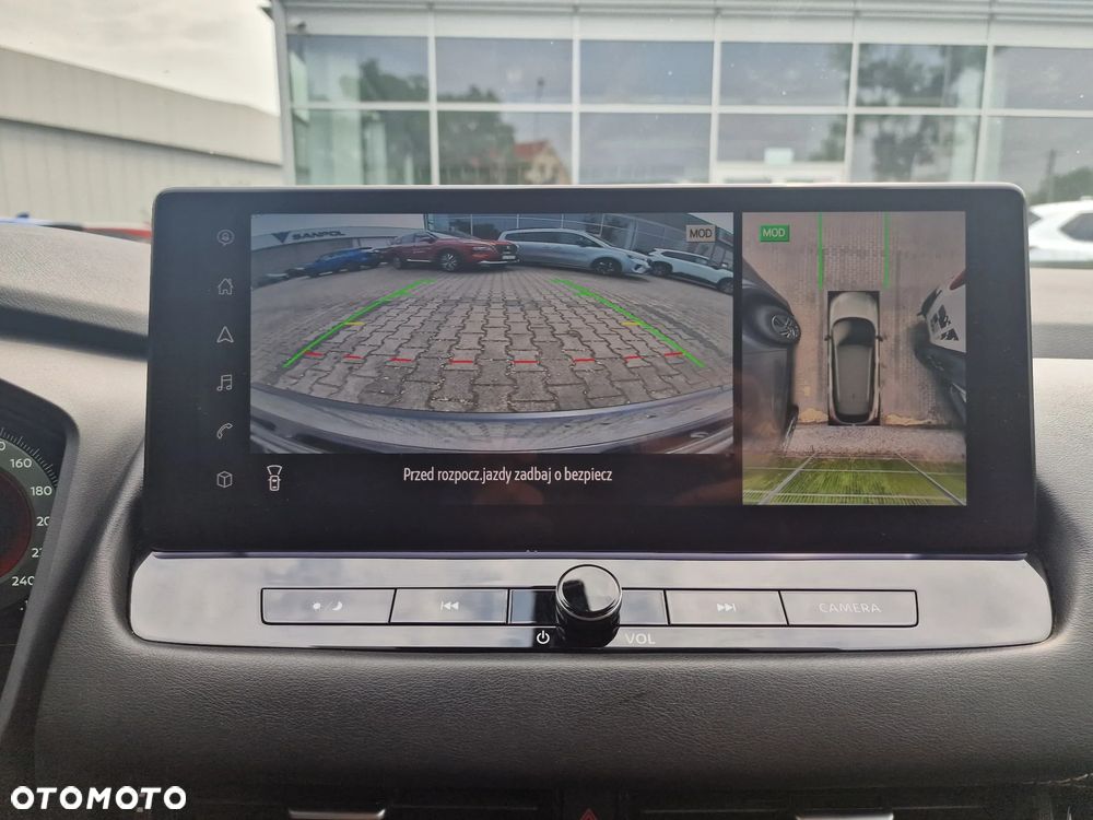 Nissan Qashqai 1.3 DIG-T mHEV N-Connecta Xtronic - 12