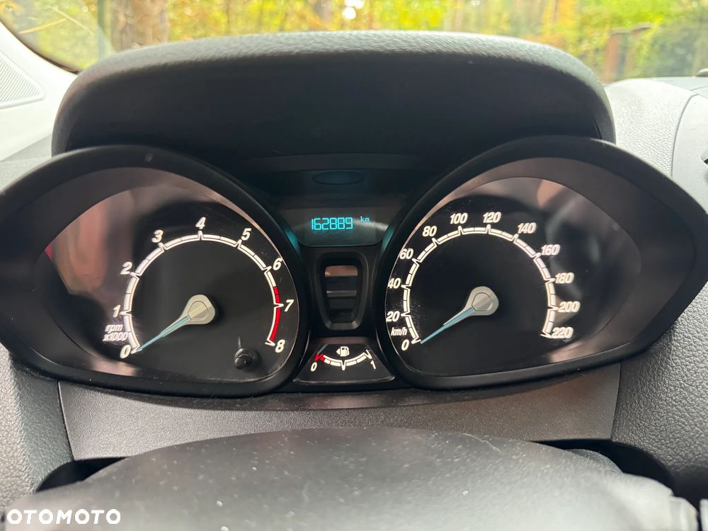 Ford Tourneo Courier 1.0 EcoBoost Trend - 5