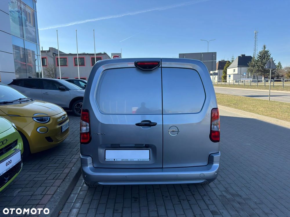 Opel Combo Cargo Mtech - 11