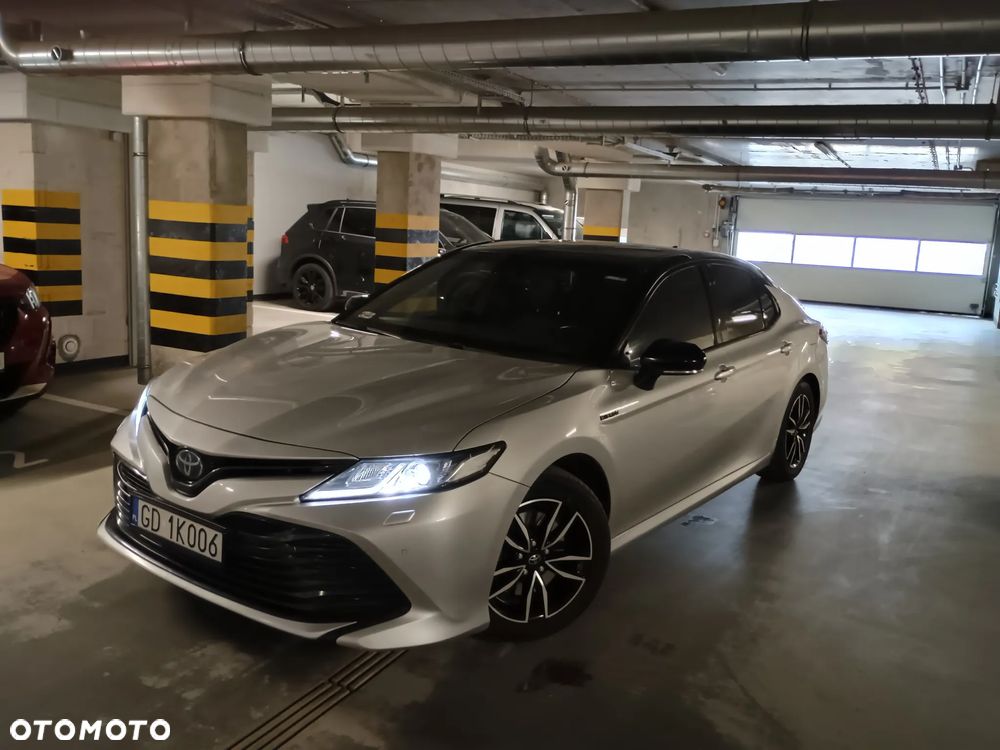 Toyota Camry 2.5 Hybrid Comfort CVT - 34