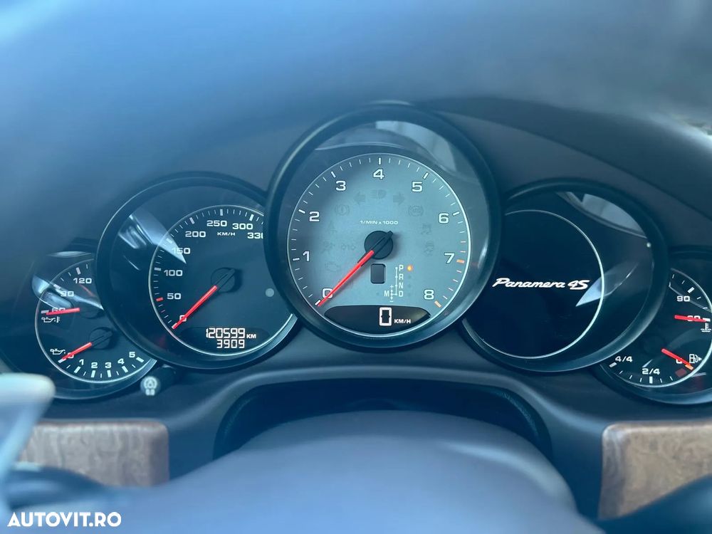 Porsche Panamera 3.0 PDK 4S - 4