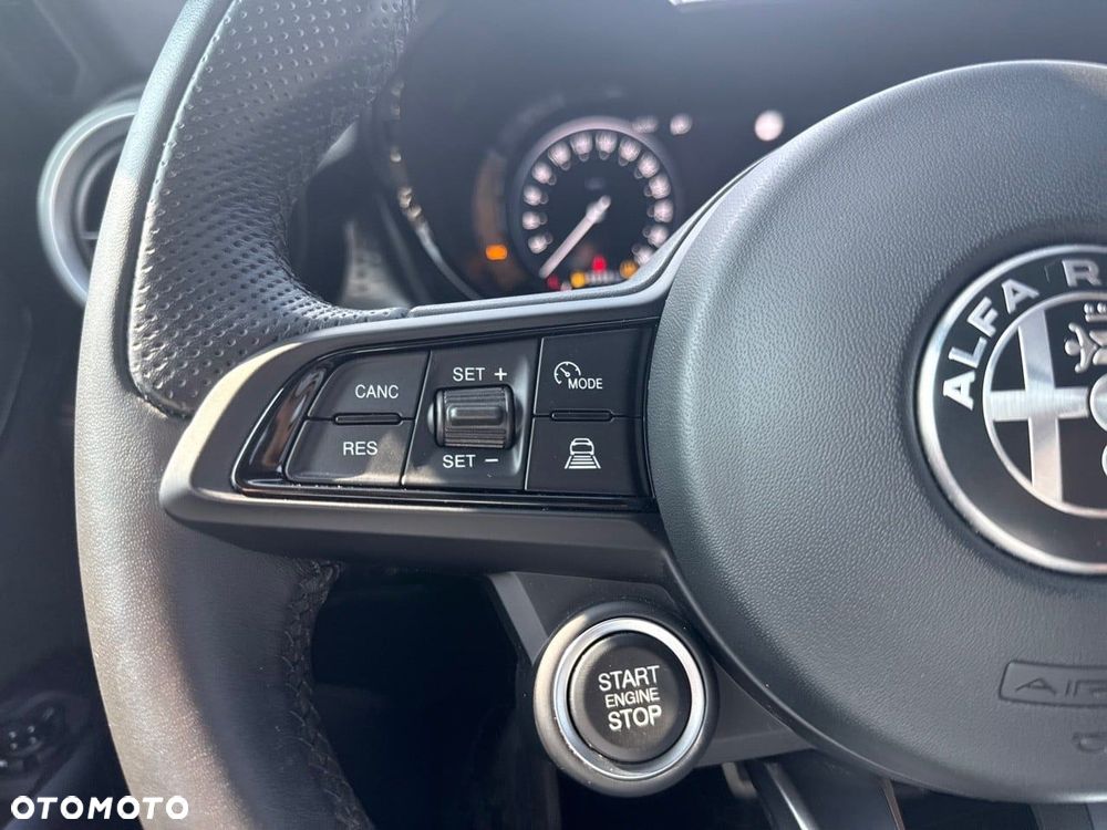 Alfa Romeo Tonale 1.6 JTD Sprint DCT - 16