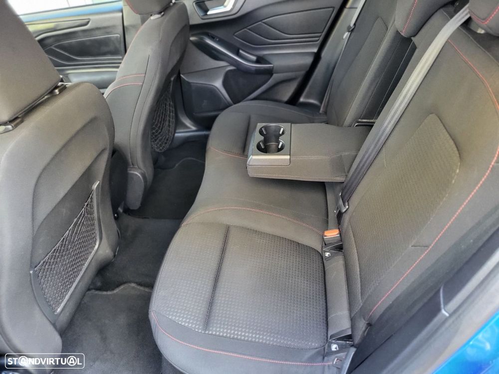 Ford Focus SW 1.0 EcoBoost MHEV ST-Line X - 8