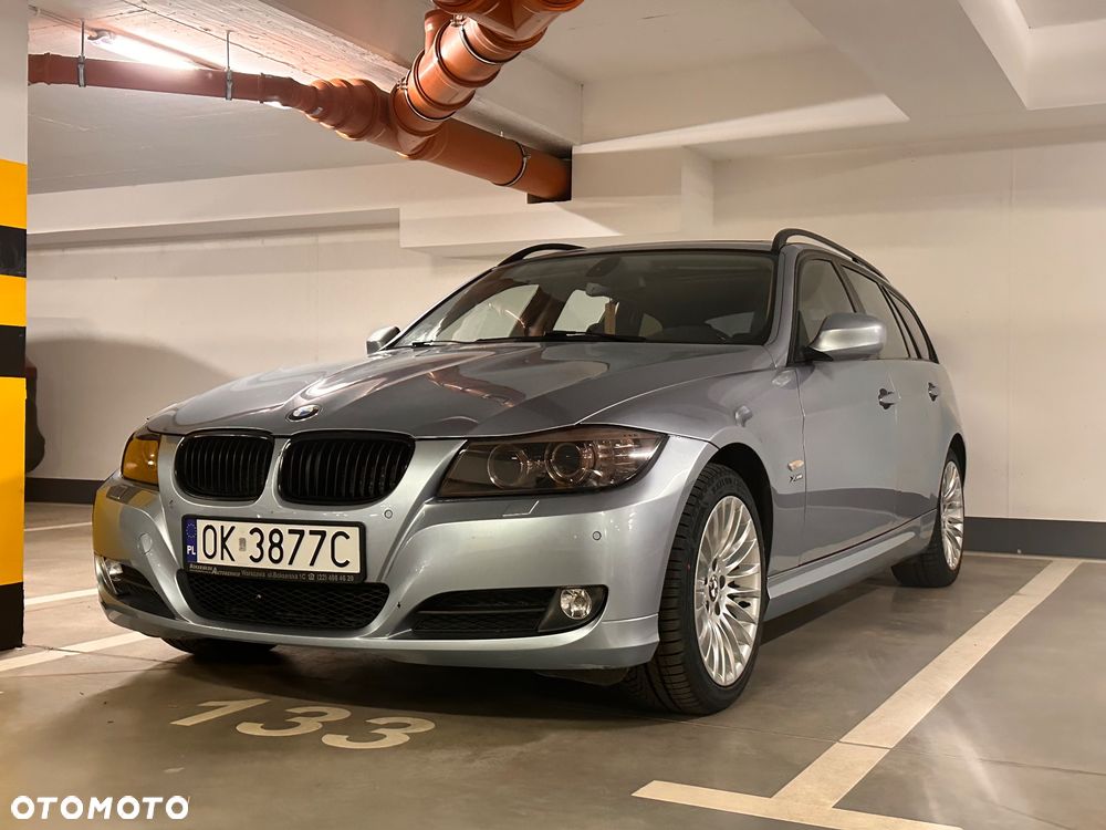 BMW Seria 3 320d xDrive DPF - 9