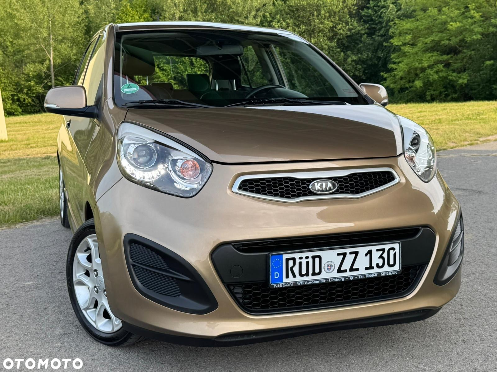 Kia Picanto 1.2 Fifa World Cup Edition - 13