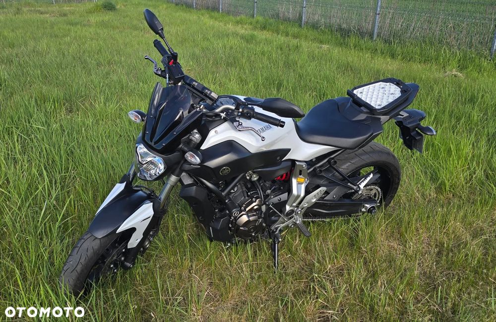 Yamaha MT - 3