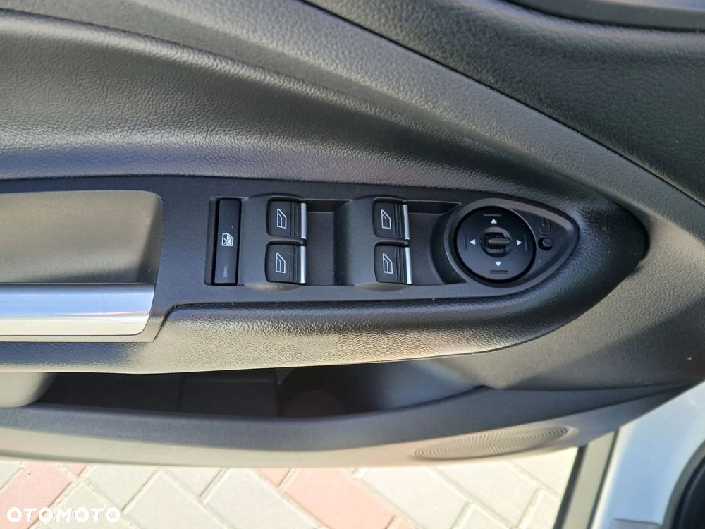 Ford Kuga - 15