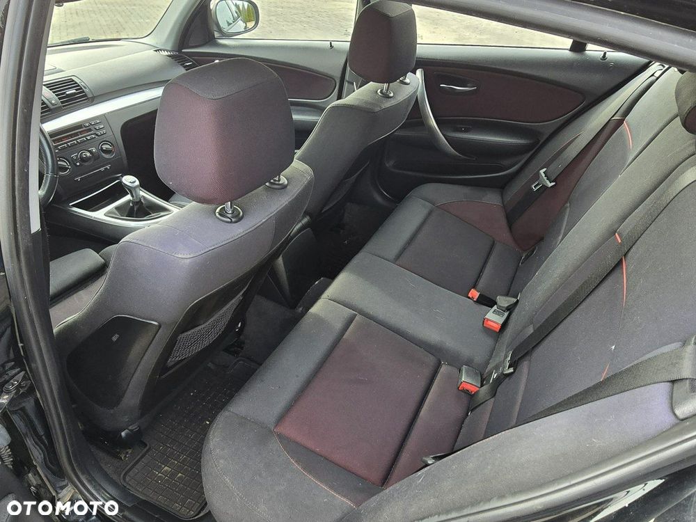 BMW Seria 1 - 15
