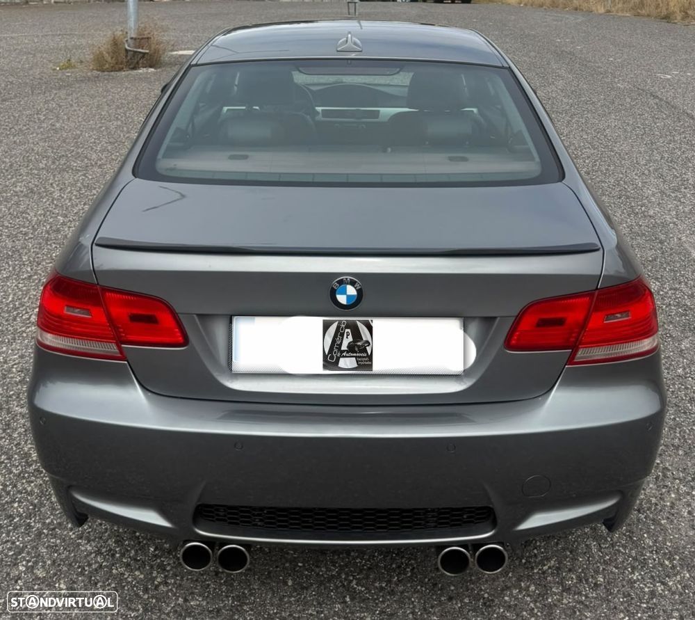BMW 330 d - 12