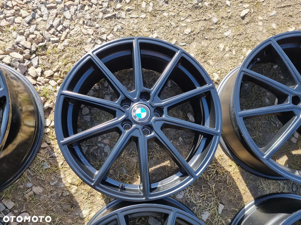 BMW 8 G14,G15,G16,BMW 5 G30,BMW3 G20 alu 8X19 ET26 5X112 bdb stan - 4