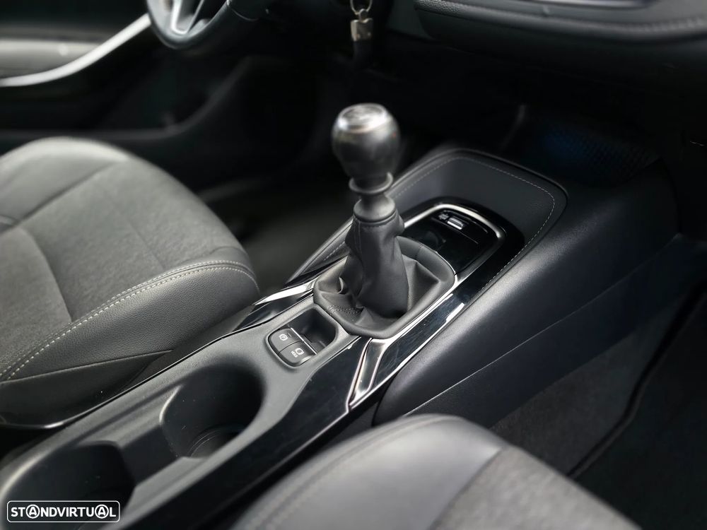 Toyota Corolla Touring Sports 1.2T Comfort+P.Sport - 24