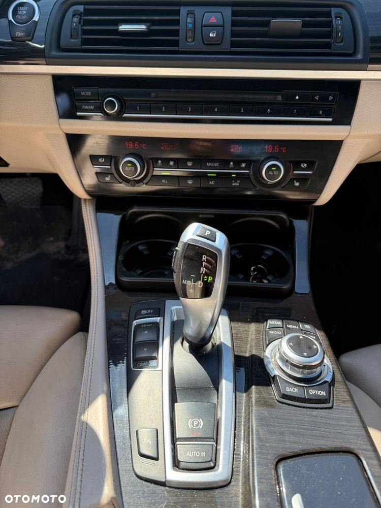 BMW Seria 5 535i - 9