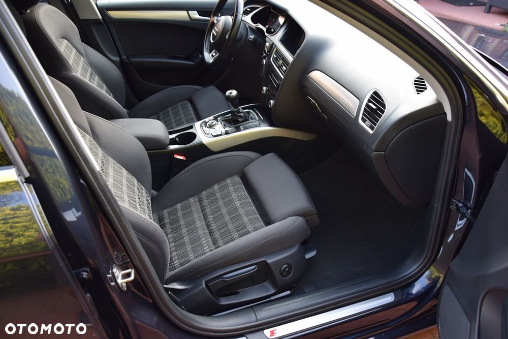 Audi A4 Avant 2.0 TDI DPF clean diesel quattro Ambiente - 11