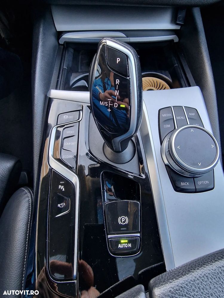 BMW Seria 5 520d xDrive AT MHEV - 22