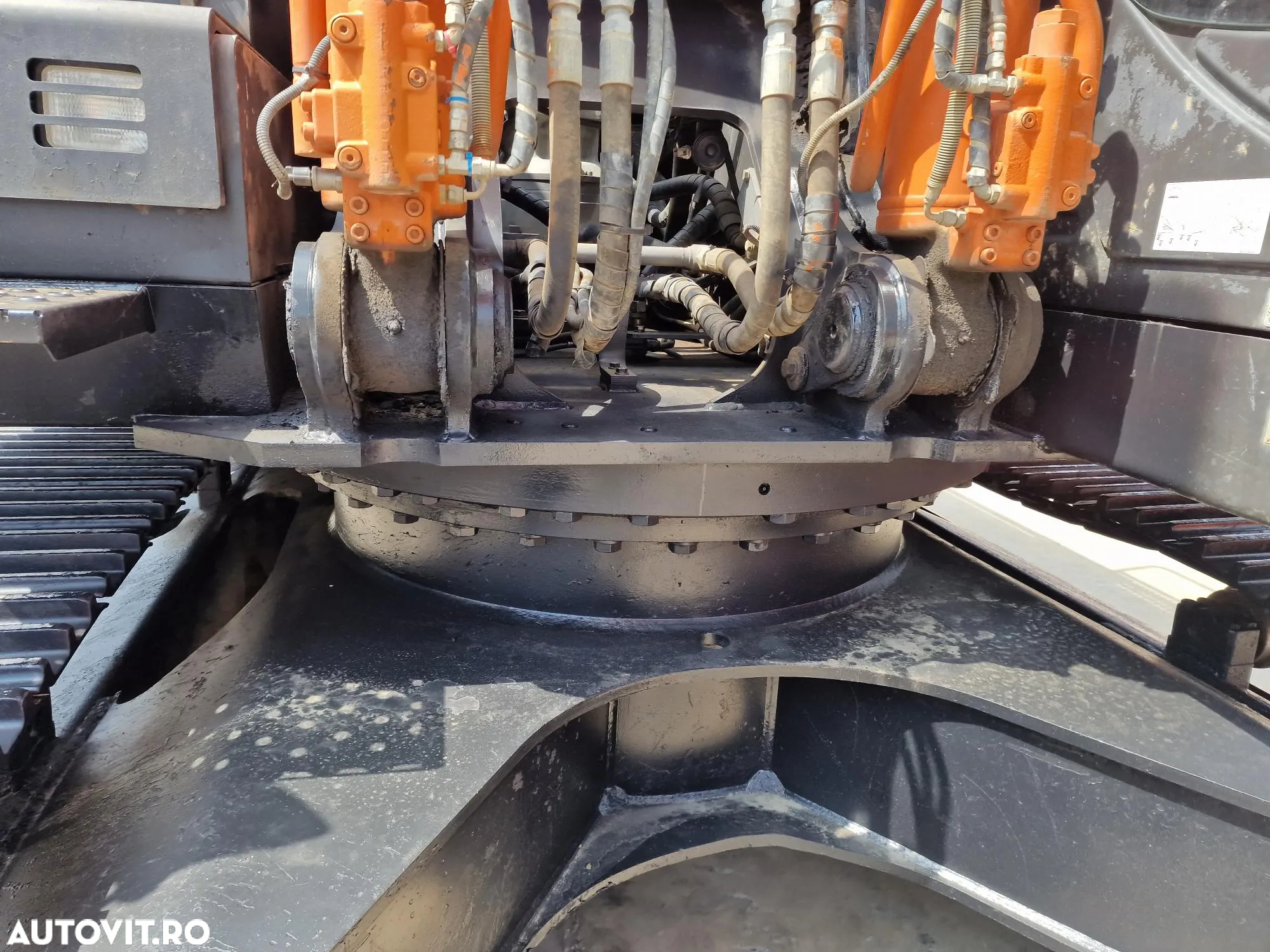 Hitachi ZX350LCN-6, 2020, 5.169h, cupa NOUA 2,2mc, Inst picon, Camera spate, Camere laterale, Lant 80% ok, Posibitate leasing 4 ani, Posibilitate inchiriere, PRET VANZARE PROMOTIONAL -126.900 EUR+Tva - 10