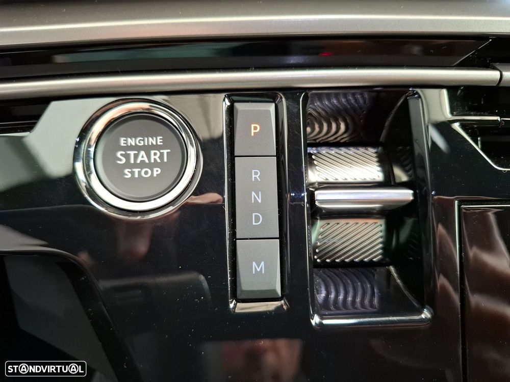 Peugeot 3008 1.2 Hybrid Allure e-DCS6 - 19