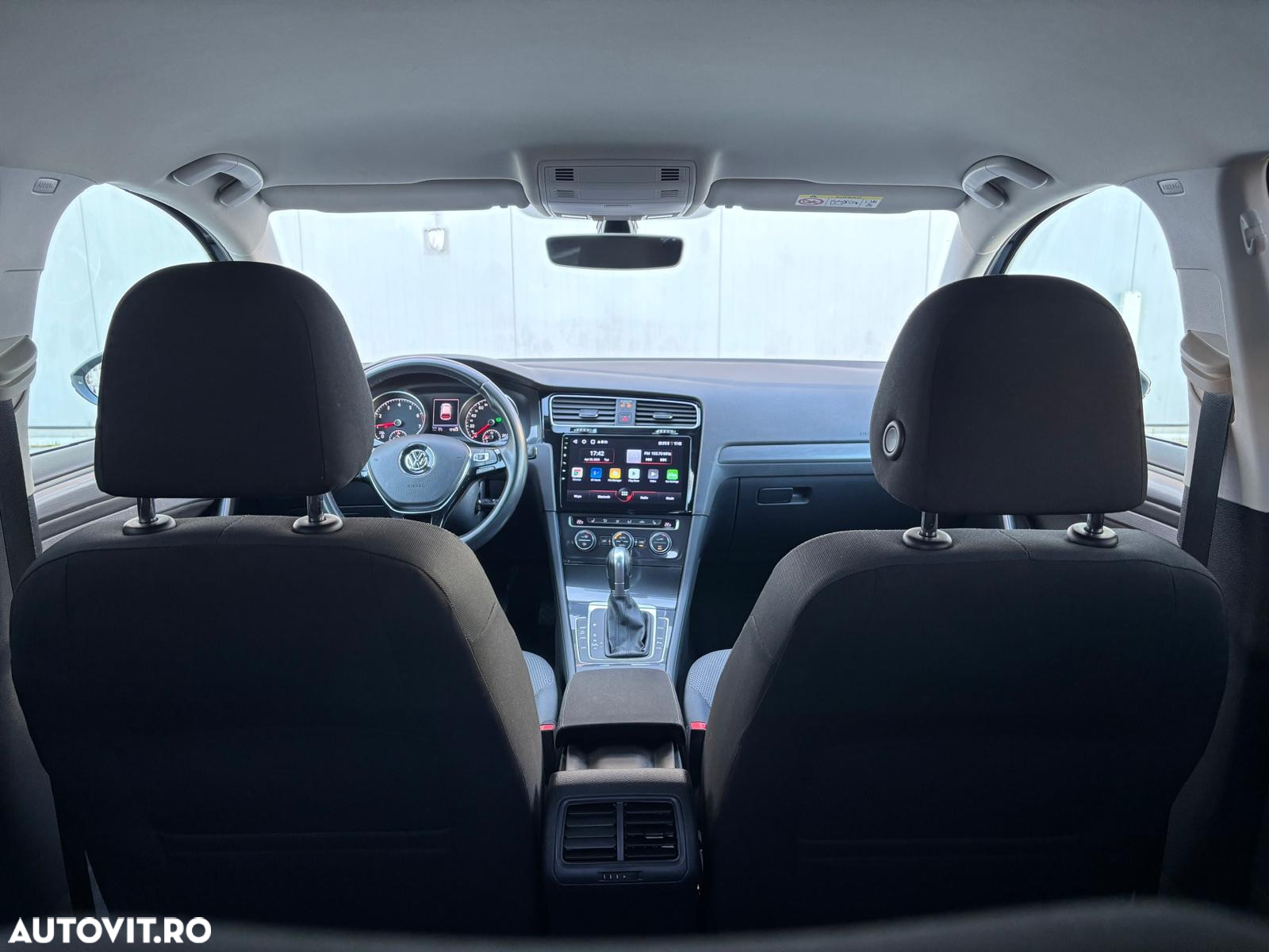 Volkswagen Golf 1.0 TSI BlueMotion DSG Comfortline - 27