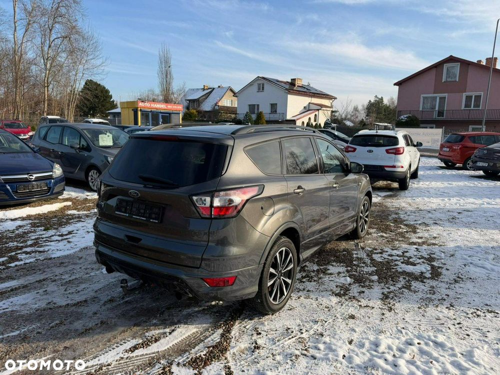 Ford Kuga - 6